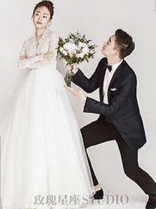 露脚踝白鞋白袜露脚踝白鞋白袜最新版：时尚潮流新宠轻松搭出青春感