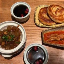 成人网官方版现已成为网络讨论焦点，最新发展引发关注